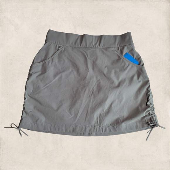 Columbia Active Wear Pull-On Omni Shade Tan Skort Size Small - Picture 1 of 12